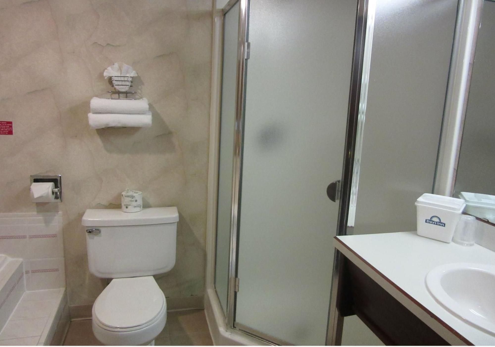 Days Inn By Wyndham Seatac Airport Zimmer foto